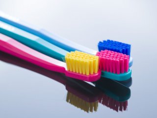 urpi-dental-colorful-toothbrushes-YPWR9J5 urpi-dental-colorful-toothbrushes-YPWR9J5